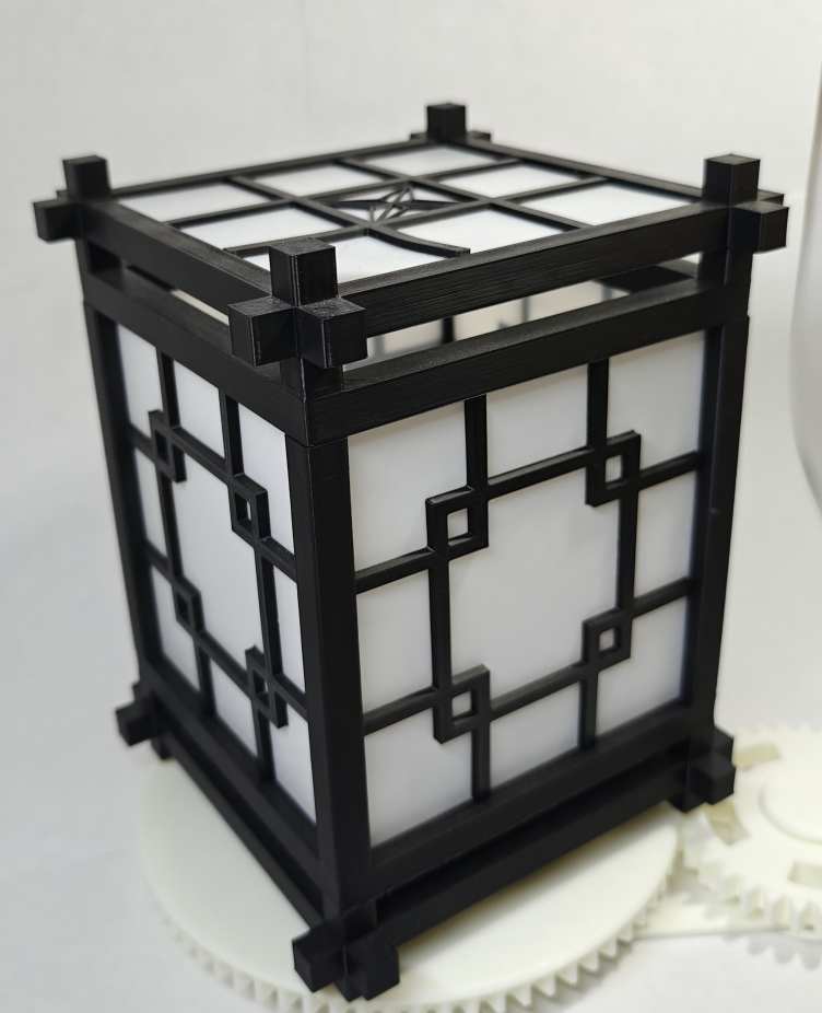 Shoji-style 3D printed lamp with geometric lattice pattern
